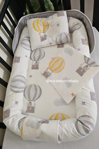 سرير متنقل /مخدة راس /حقيبه صغيره لاغراض البيبي