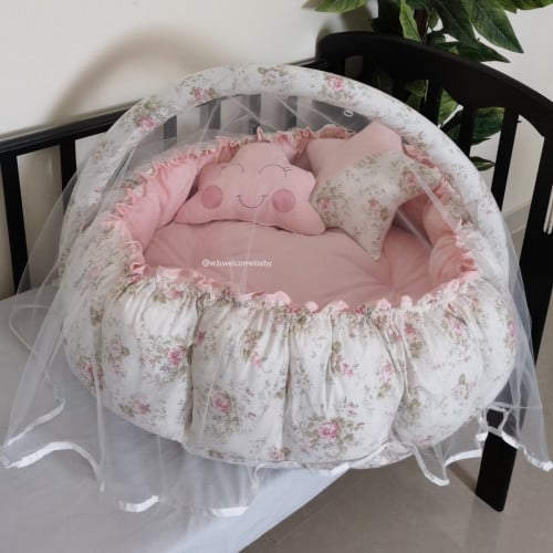 سله دائريه/مخده الغيمه /مخده النجمه /ناموسيه وتعليقه العاب