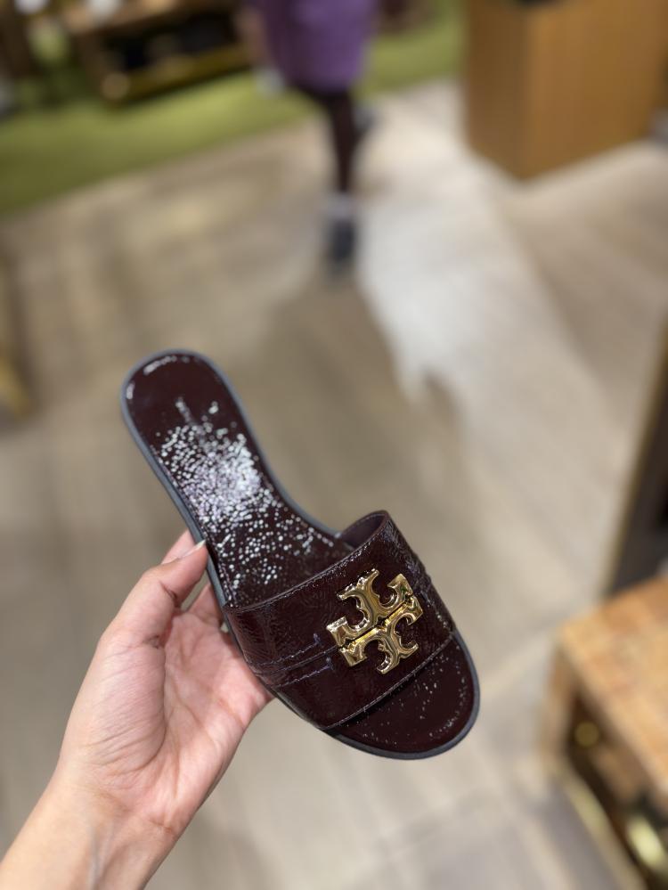 TORY BURCH| توري بورشا