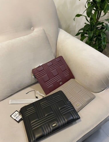 باوتش دكني Dkny