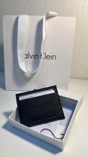 كارد هولدر كالفن كلاين