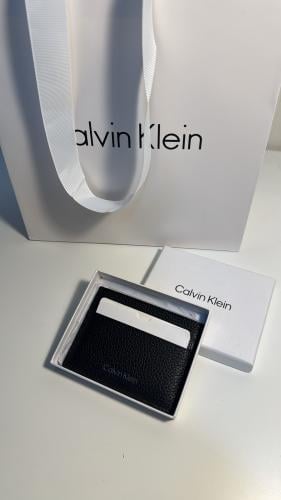 كارد هولدر كالفن كلاين