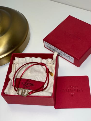 اسواره فالنتينو احمر