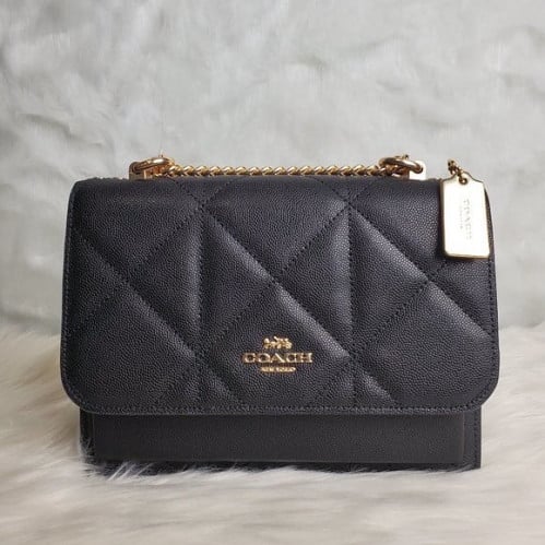 شنطه كوتش اسود