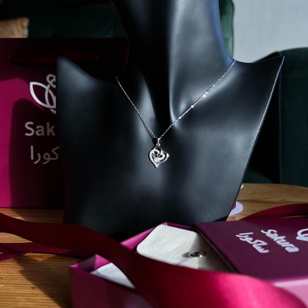 سلسال الحب الأبدي ساكورا Endless Love Necklace