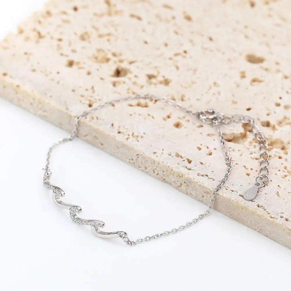 اساور نسائية