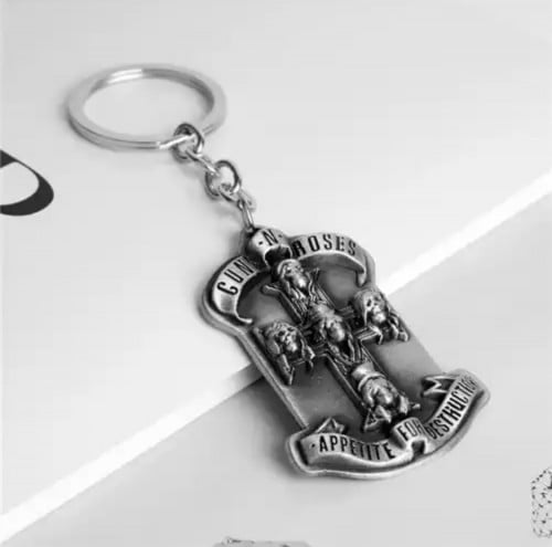 ميدالية | Guns n Roses