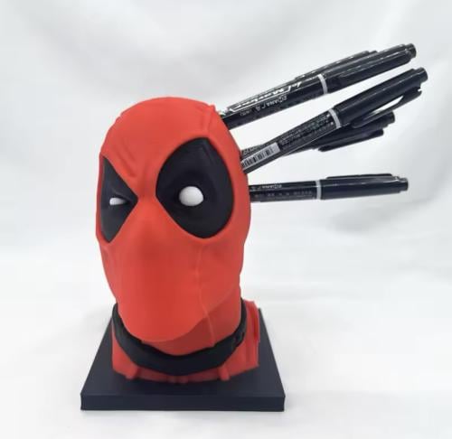 حامل اقلام | Deadpool