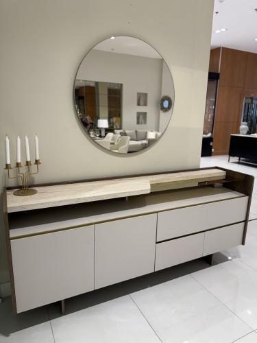 كونسول +مراياUDI-CO-1046