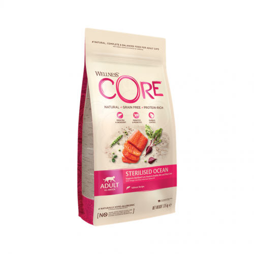 طعام جاف للقطط المعقمة بسمك السالمون من شركة Wellness