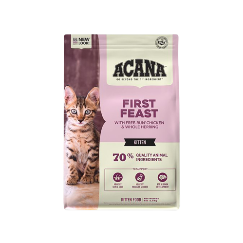 طعام جاف للقطط الصغيرة بنكهة الدجاج والرنجه طازج من شركة Acana