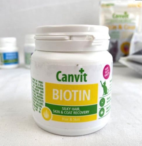 بايوتين لتحسين صحه الشعر Canvit
