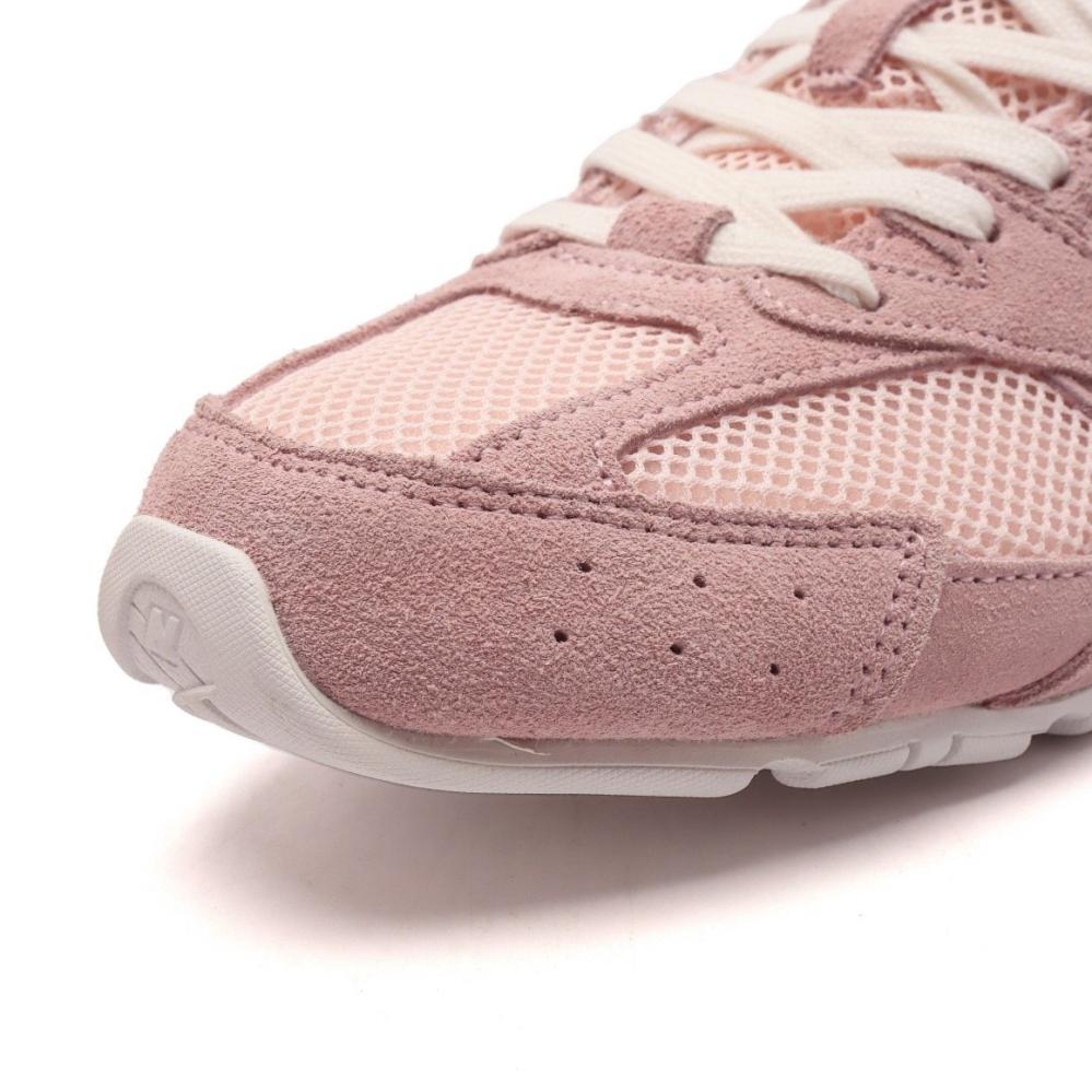 New balance +miu miu
