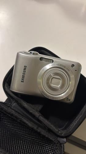 Samsung in silver