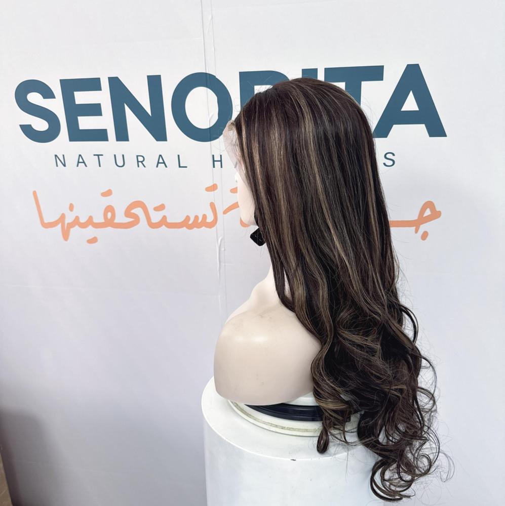 باروكة لون اشقر  شعر طبيعي 26 انش دانتل اماميه