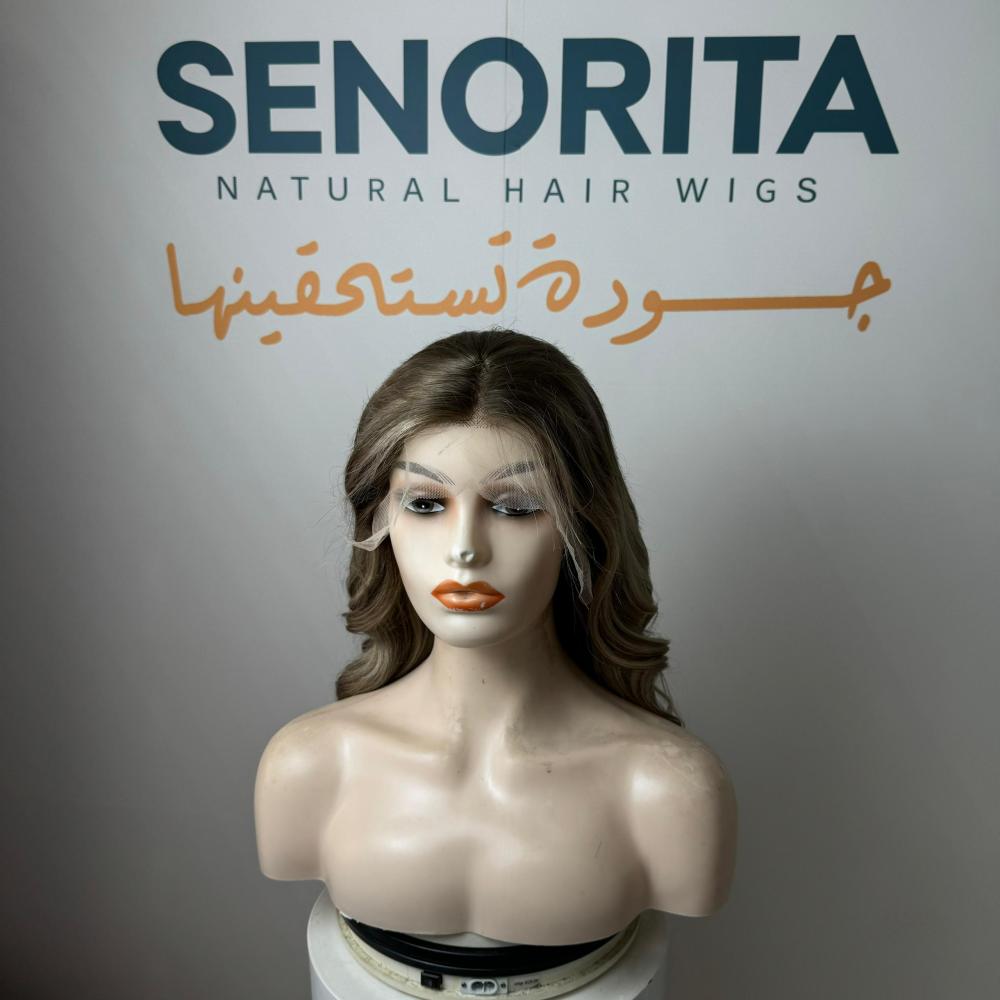 باروكة لون اشقر  شعر طبيعي 22 انش دانتل اماميه