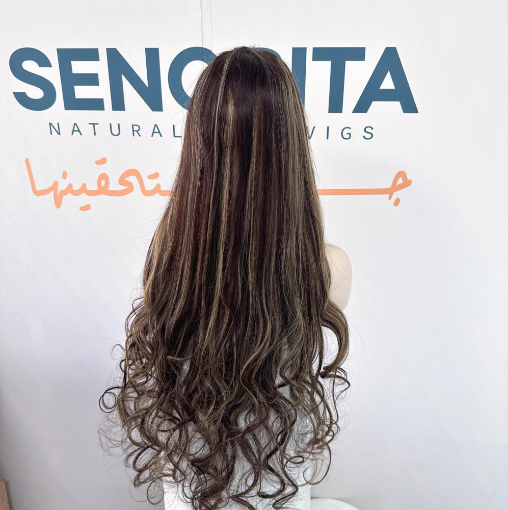 باروكة لون اشقر  شعر طبيعي 28 انش دانتل اماميه