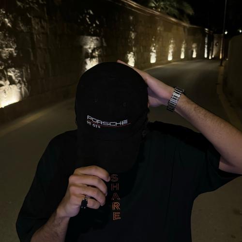 كاب بورش اسود