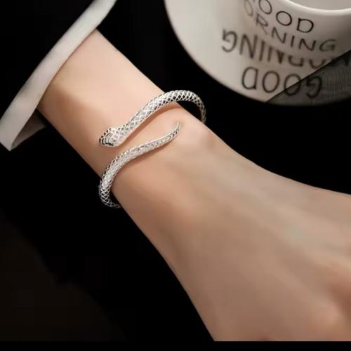 سوار فضه
