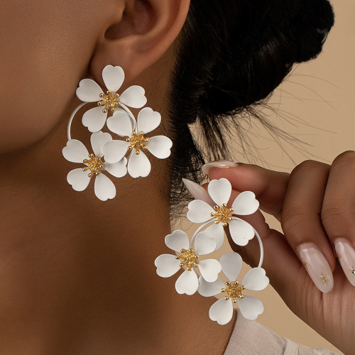 Vintage Flower Winter Earrings