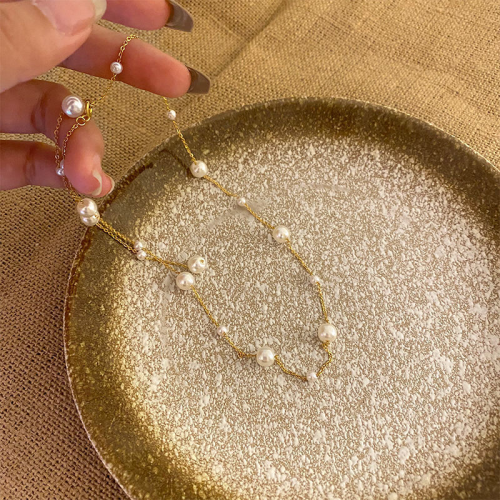 Elegan necklace