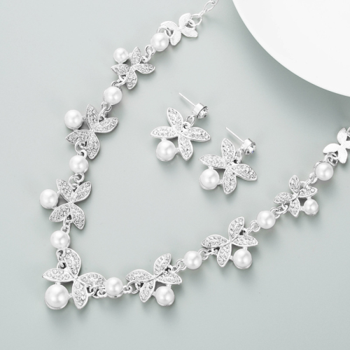 Butterfly Necklace Set