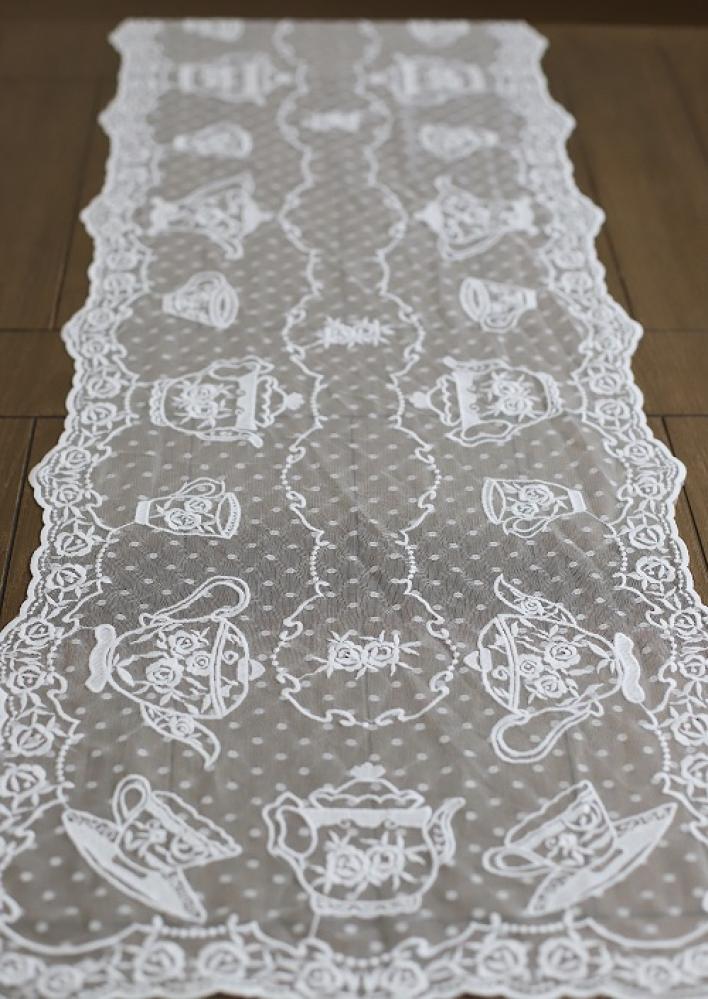 مفرش دانتيل ابيض |  Lace Runner Size 50x150 cm