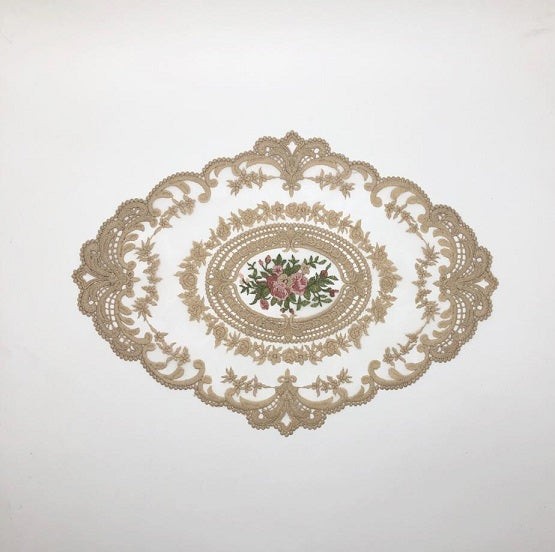 مفرش دانتيل موكا |  Lace 30x40 cm Mocha