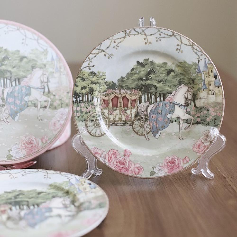 Set of two ceramic plates, size 19 cm x 7.5 inches | طقم طبقين سيراميك حجم 19 سم .. 7.5 انش