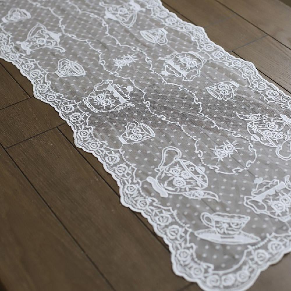 مفرش دانتيل ابيض |  Lace Runner Size 50x150 cm