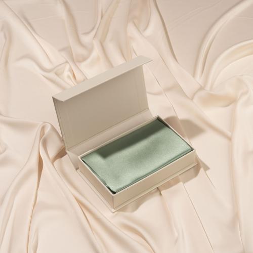 ‏Pillowcase stander - Green Mint