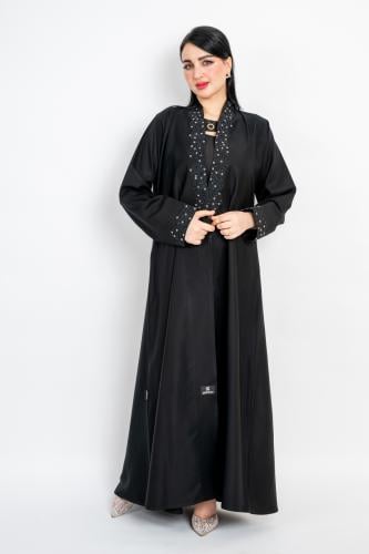 عباية لف نص كلوش بتطريز ابيض واسود وخرز يدوي على ا...