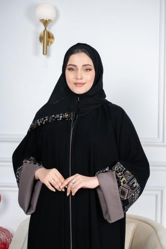 عباية سيدة الخليج كريب فيراري