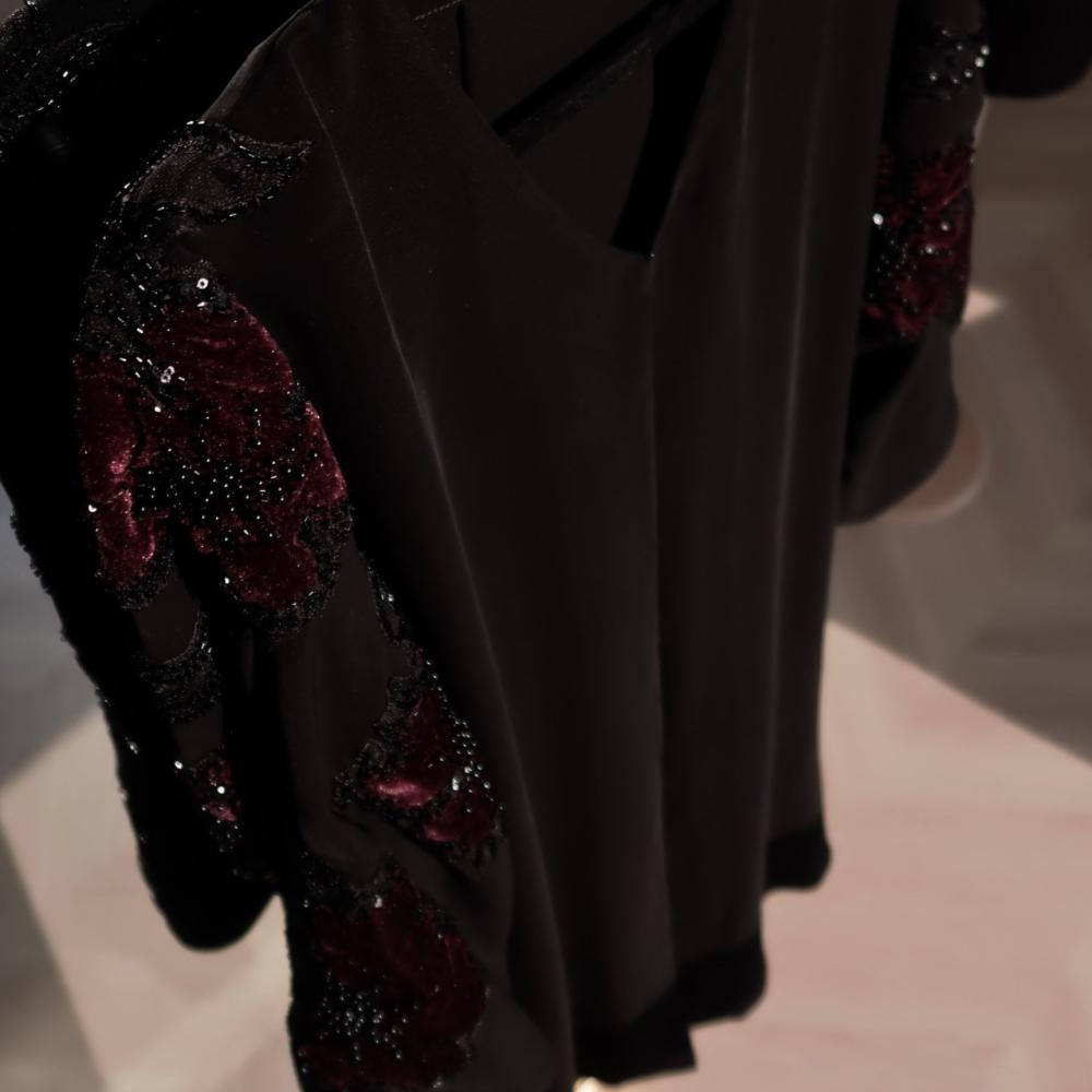 scarlet lily | سكارلـِت ليـلي