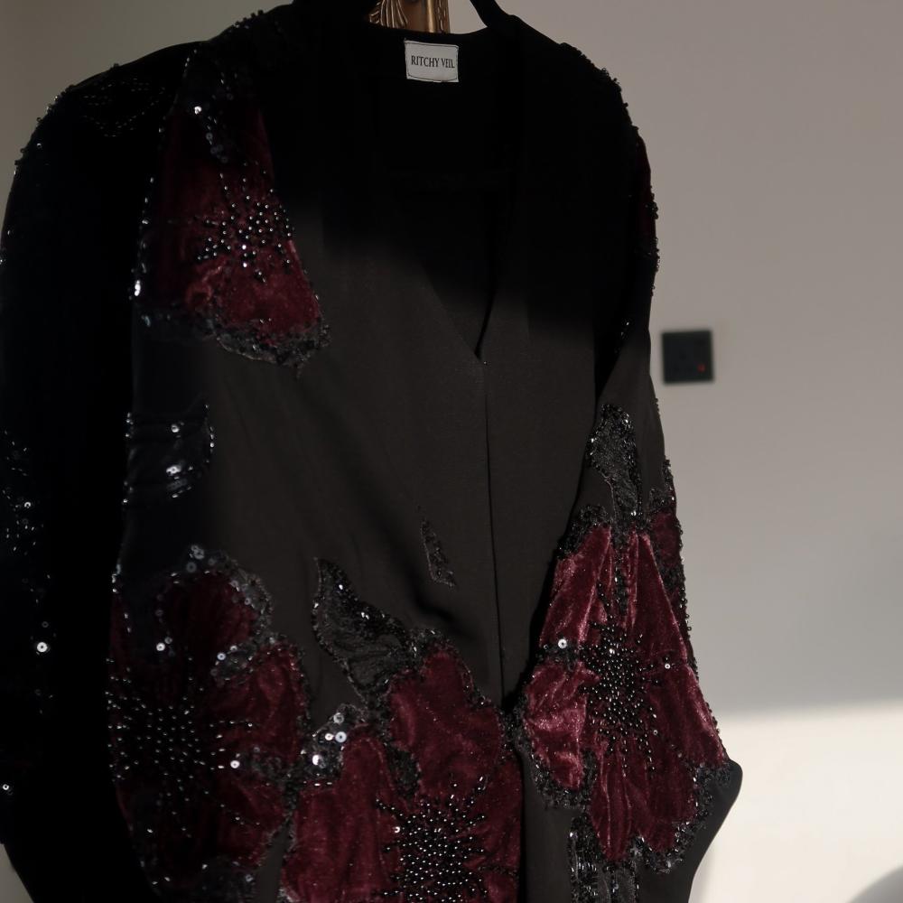 scarlet lily | سكارلـِت ليـلي