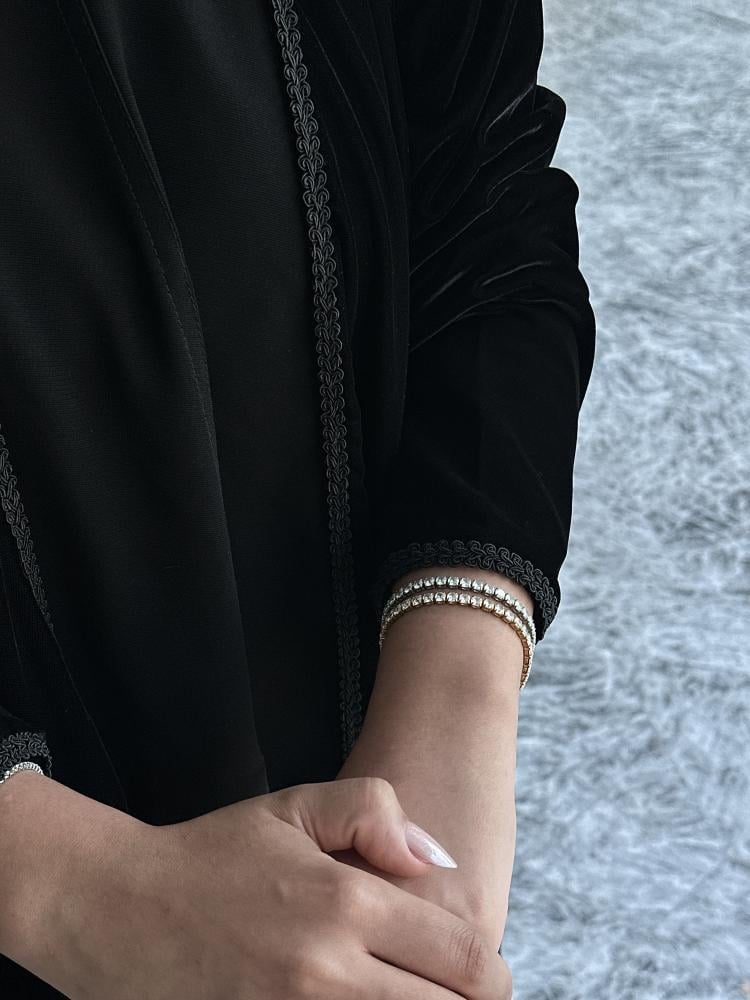 ‏Velouria | ڤيلوريـا