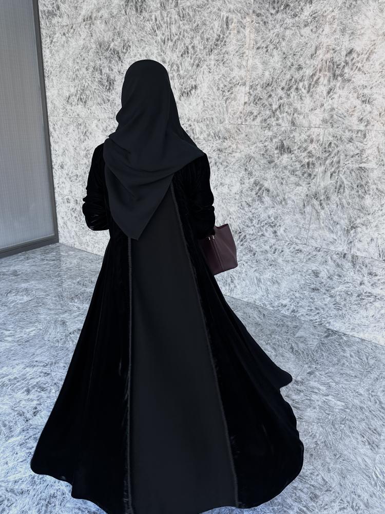 ‏Velouria | ڤيلوريـا