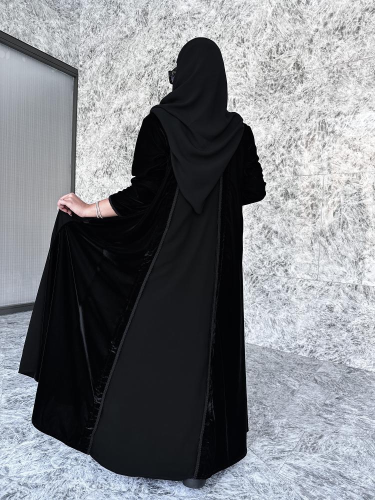 ‏Velouria | ڤيلوريـا