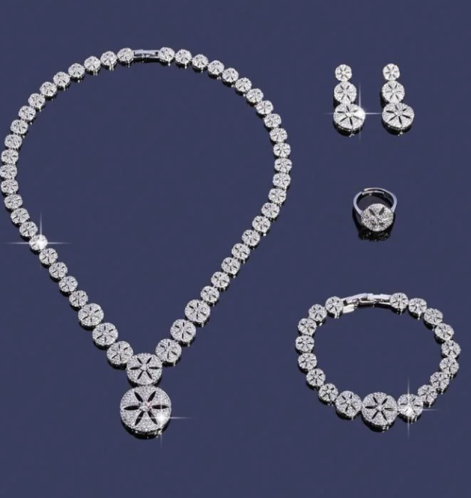 كيفية اختيار طقم مجوهرات متناسق مع فستان الزفاف