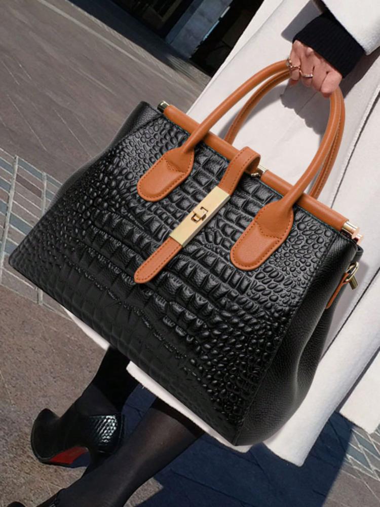 شنطة نسائية