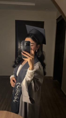 عبايات تخرج