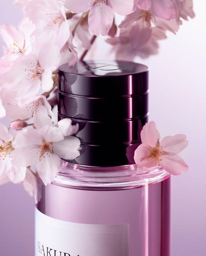 عطر ساكورا كريستيون ديور للجنسين | او دو برفيوم | 125 مل | SAKURA CHRISTIAN DIOR EDP For Unisex