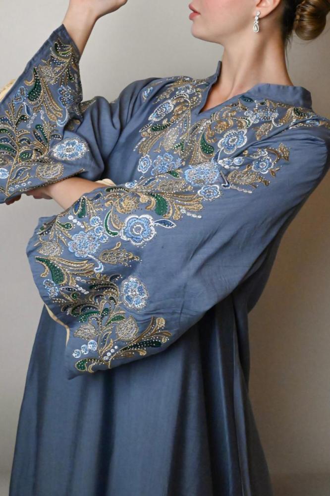 جلابية فخمة باللون الأزرق الفاتح #11