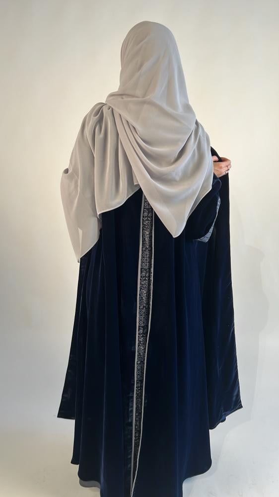 عبايه رقم (٥٣)