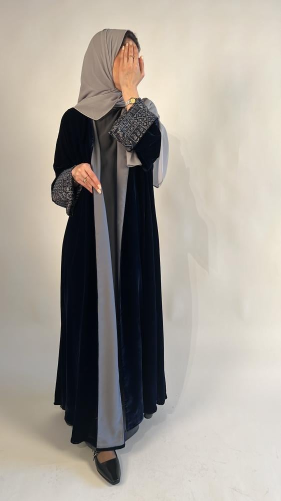 عبايه رقم (٥٣)