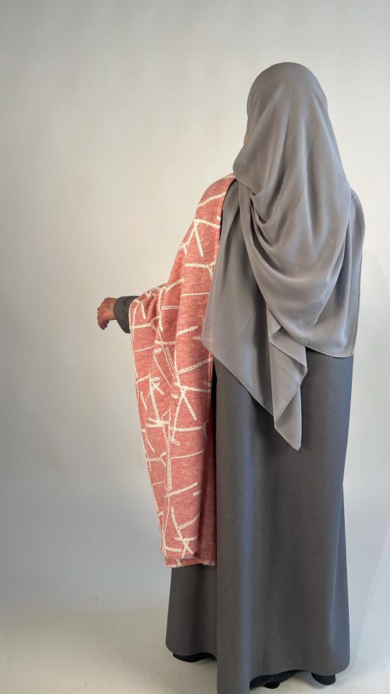 عبايه رقم(٤٦)