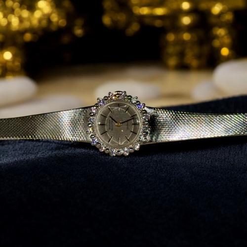 ‏Bulova – سيدة الأناقة الامريكية تحفة نادرة تعود ل...