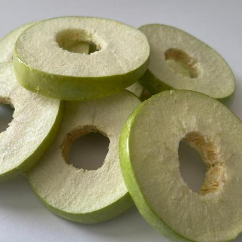تفاح أخضر مجفف بالتبريد