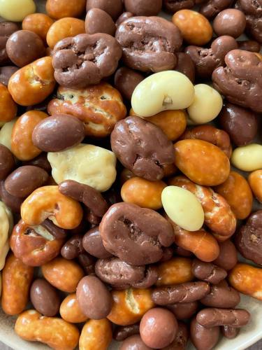 دراجية باالمكسرات مشكلة 150 جرام