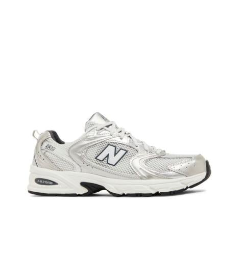 New Balance 530 فضي
